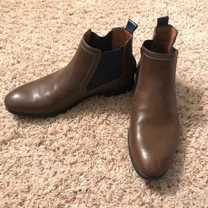 Men’s Guess Brown Chelsea Boots 8.5